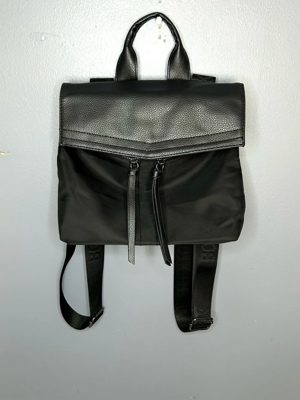 Botkier Backpack Bag Small Medium Black‎ Nylon Faux Leather Logo Straps Cute Y2K